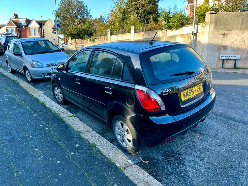 Photograph of WM59 VZG - a Black Kia Rio parked in Hollingdean by a non-resident. The fourth of eight photographs supplied by the residents of Hollingdean.