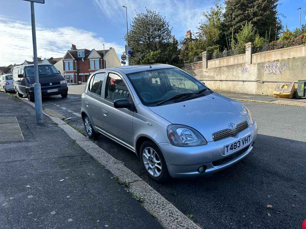 Photograph of T483 VHT - a Silver Toyota Yaris parked in Hollingdean by a non-resident. The fourth of fourteen photographs supplied by the residents of Hollingdean.