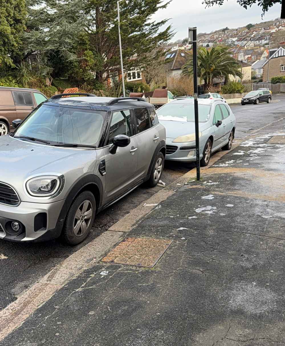 Photograph of GY23 BXF - a Grey Mini Countryman parked in Hollingdean by a non-resident who uses the local area as part of their Brighton commute. The eighteenth of eighteen photographs supplied by the residents of Hollingdean.