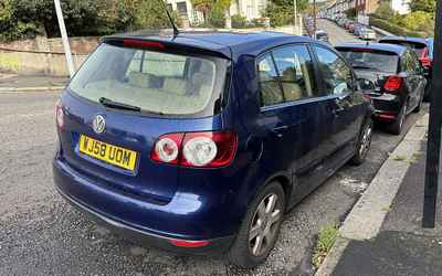 WJ58 UOM, a Blue Volkswagen Golf parked in Hollingdean