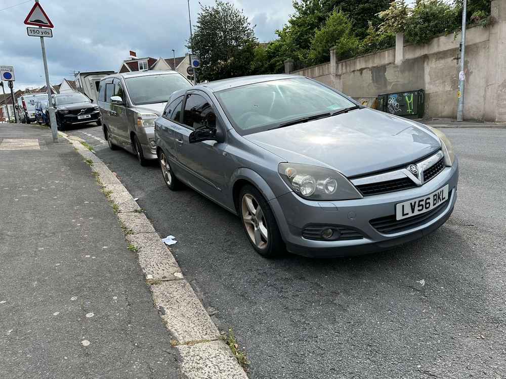 Photograph of LV56 BKL - a Blue Vauxhall Astra parked in Hollingdean by a non-resident, and potentially abandoned. The fourth of five photographs supplied by the residents of Hollingdean.