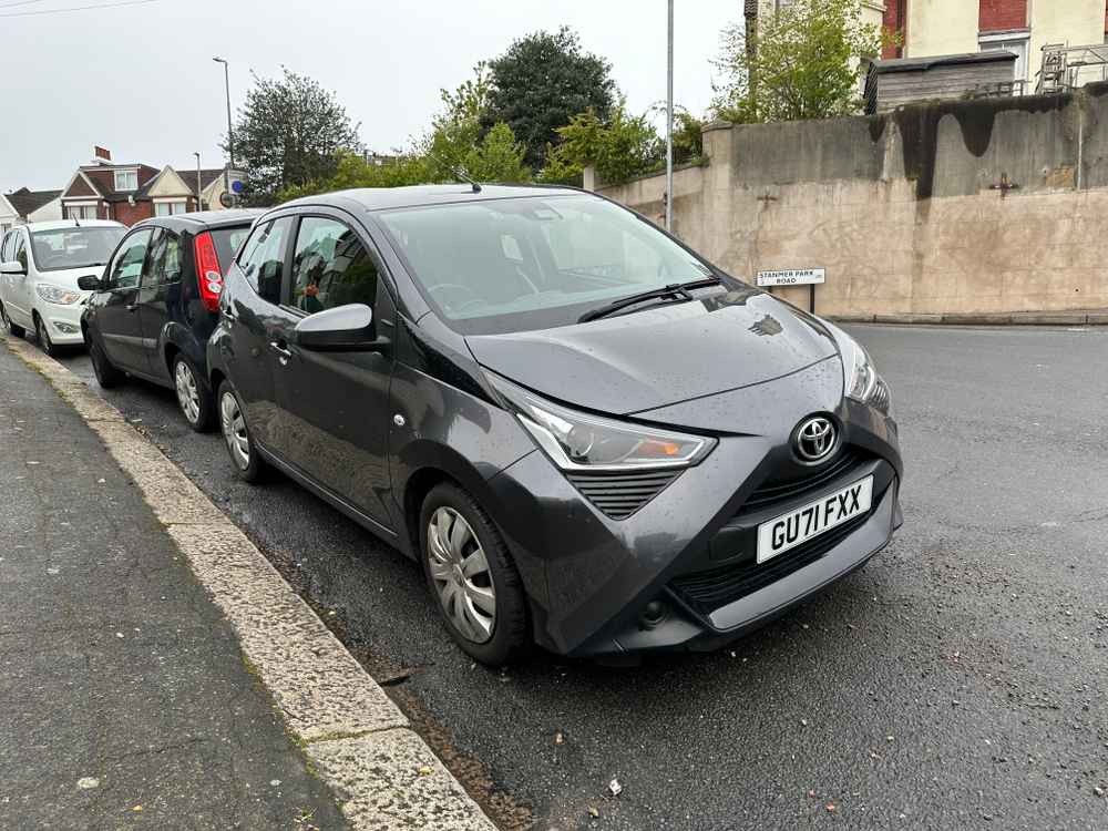 Photograph of GU71 FXX - a Grey Toyota Aygo parked in Hollingdean by a non-resident who uses the local area as part of their Brighton commute. The first of six photographs supplied by the residents of Hollingdean.