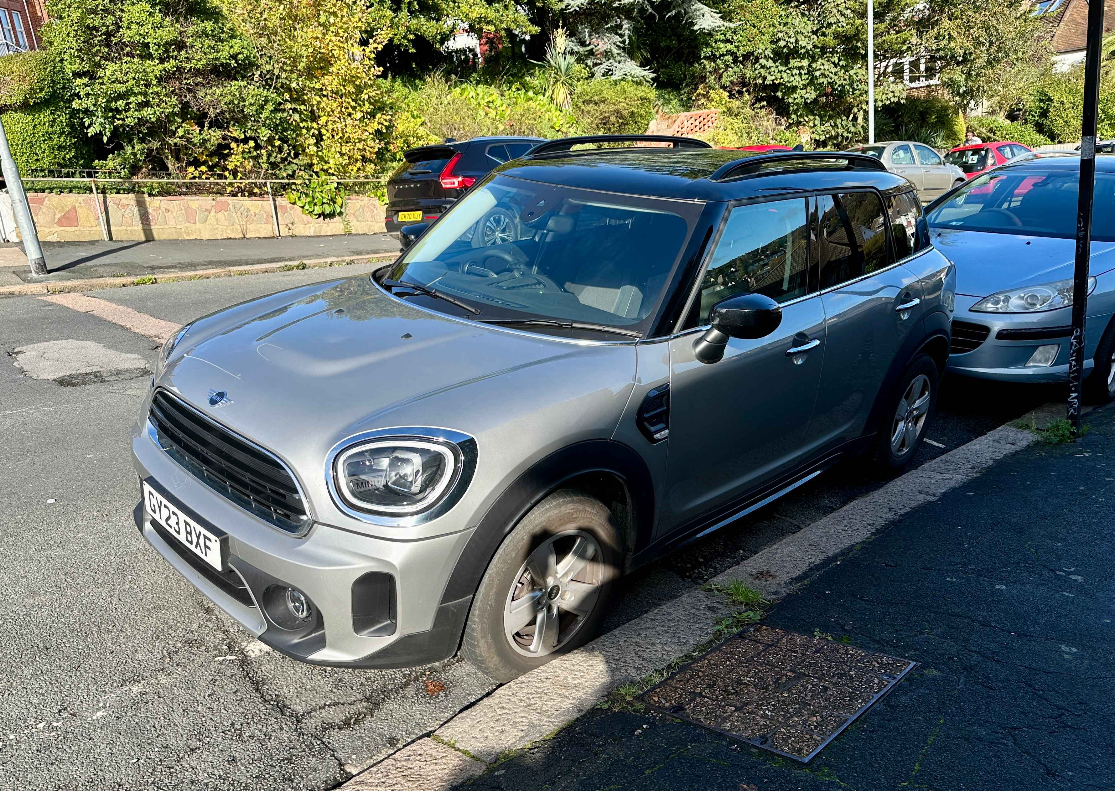 Photograph of GY23 BXF - a Grey Mini Countryman parked in Hollingdean by a non-resident who uses the local area as part of their Brighton commute. The second of eight photographs supplied by the residents of Hollingdean.