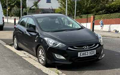 EA63 XDX, a Black Hyundai i30 parked in Hollingdean