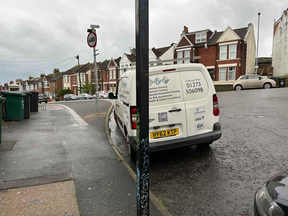 Photograph of HY62 KTP - a White Citroen Berlingo parked in Hollingdean by a non-resident. The second of nine photographs supplied by the residents of Hollingdean.