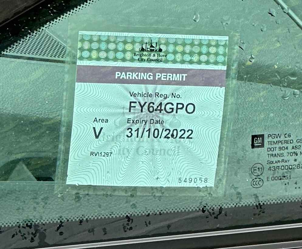 Photograph of FY64 GPO - a Brown Vauxhall Zafira parked in Hollingdean by a non-resident, and potentially abandoned. The first of two photographs supplied by the residents of Hollingdean.