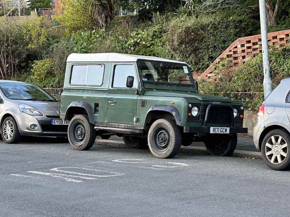 Photograph of R171 GCW - a Green Land Rover Defender parked in Hollingdean by a non-resident.