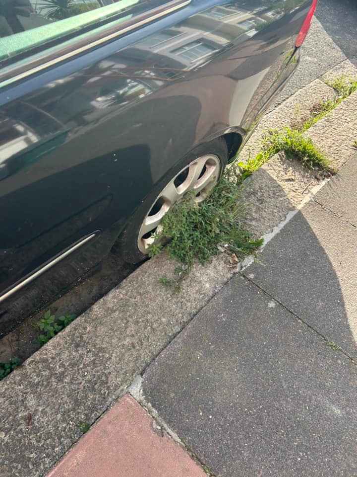 Photograph of LV55 OJD - a Black Mercedes CLK parked in Hollingdean by a non-resident, and potentially abandoned. The second of two photographs supplied by the residents of Hollingdean.
