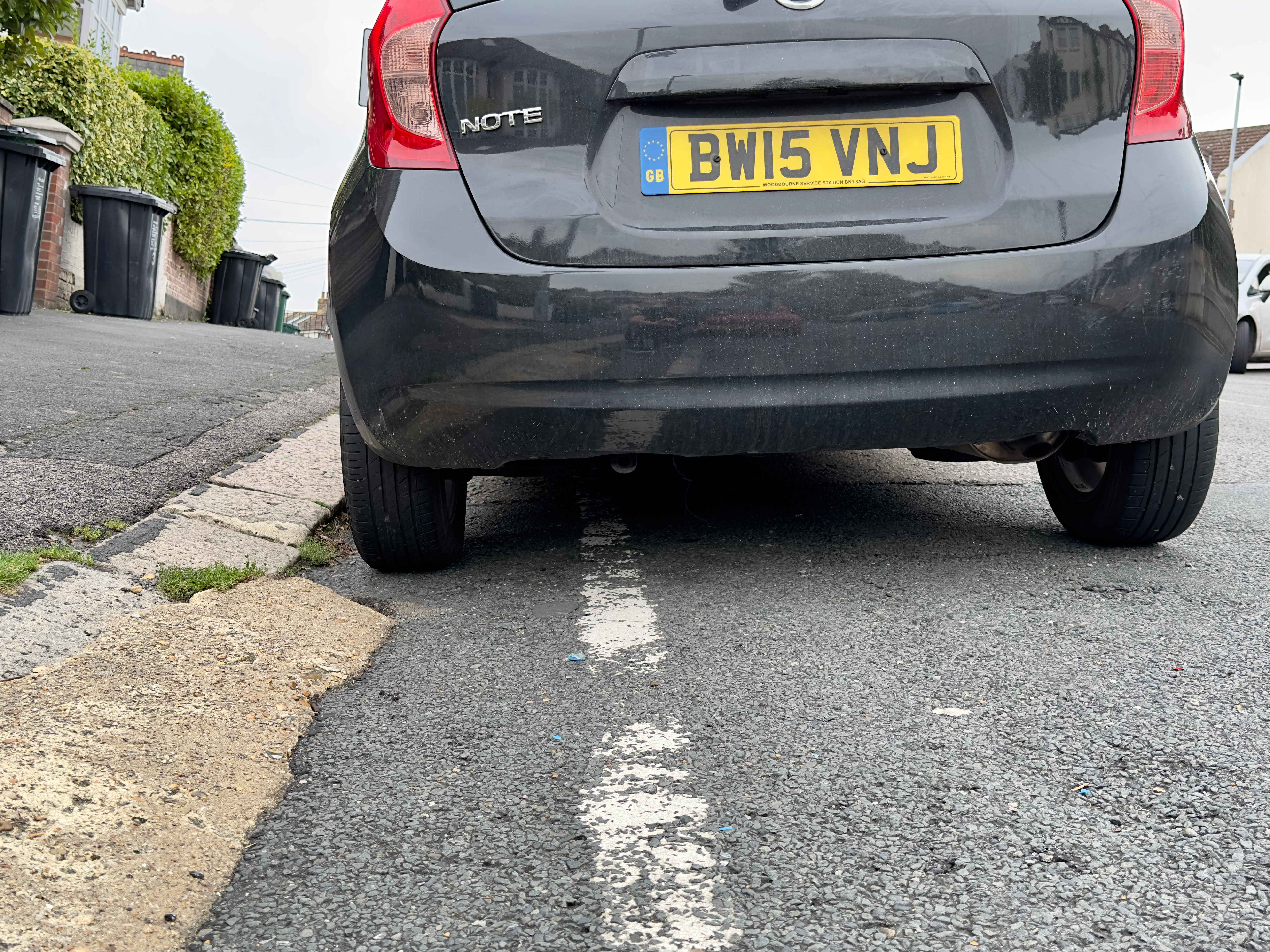 Photograph of BW15 VNJ - a Black Nissan Note parked in Hollingdean by a non-resident who uses the local area as part of their Brighton commute. The fifth of fifteen photographs supplied by the residents of Hollingdean.