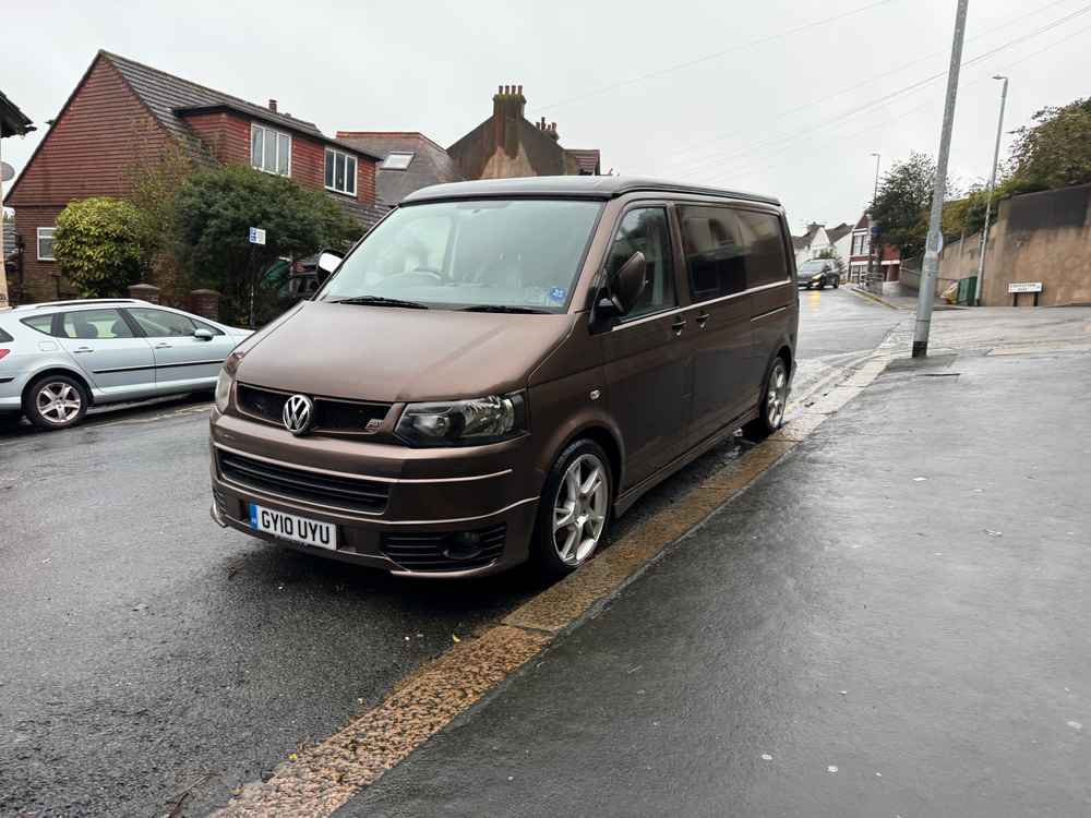 Photograph of GY10 UYU - a Brown Volkswagen Transporter camper van parked in Hollingdean by a non-resident. The ninth of nine photographs supplied by the residents of Hollingdean.