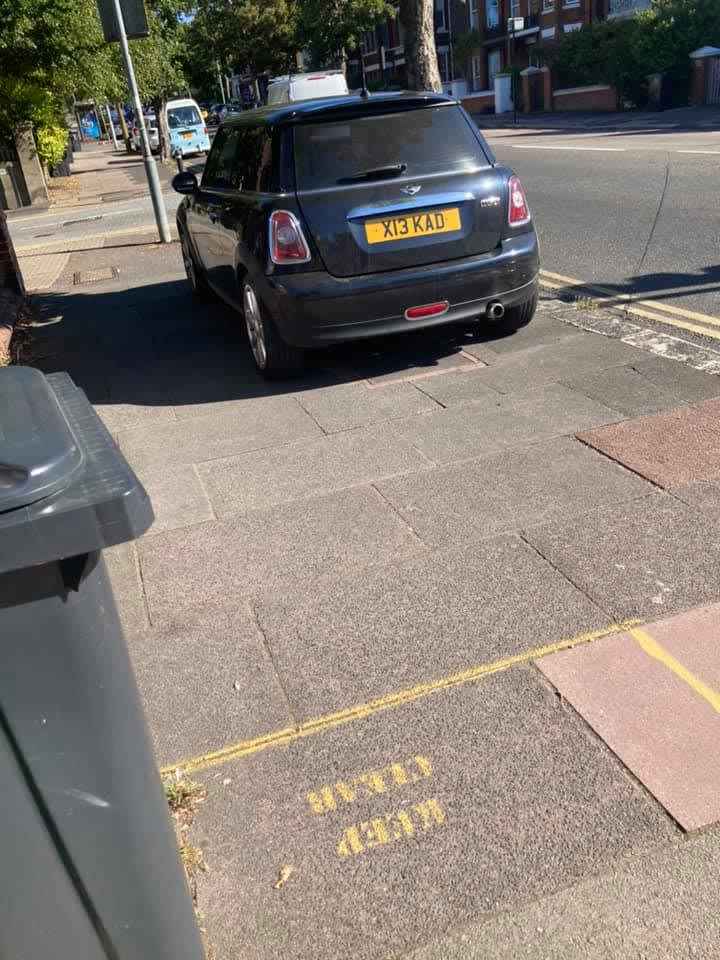 Photograph of X13 KAD - a Black Mini Cooper parked in Hollingdean by a non-resident. 