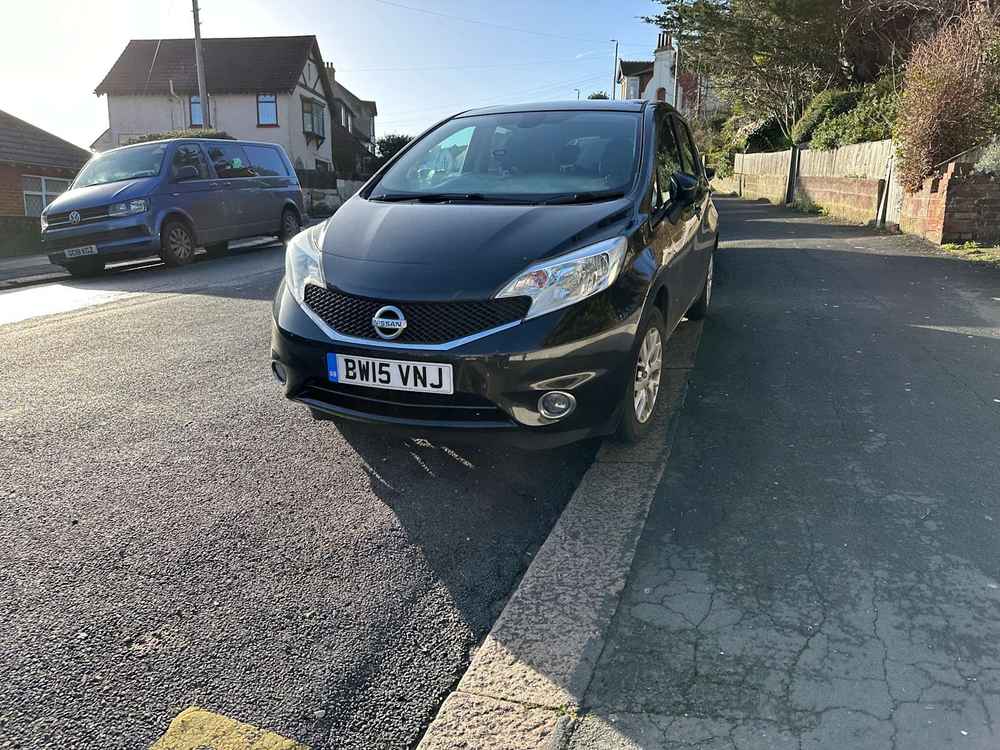 Photograph of BW15 VNJ - a Black Nissan Note parked in Hollingdean by a non-resident who uses the local area as part of their Brighton commute. The sixth of twenty-two photographs supplied by the residents of Hollingdean.