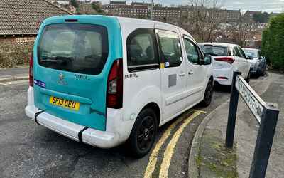 SF13 GEU, a White Peugeot Premier parked in Hollingdean