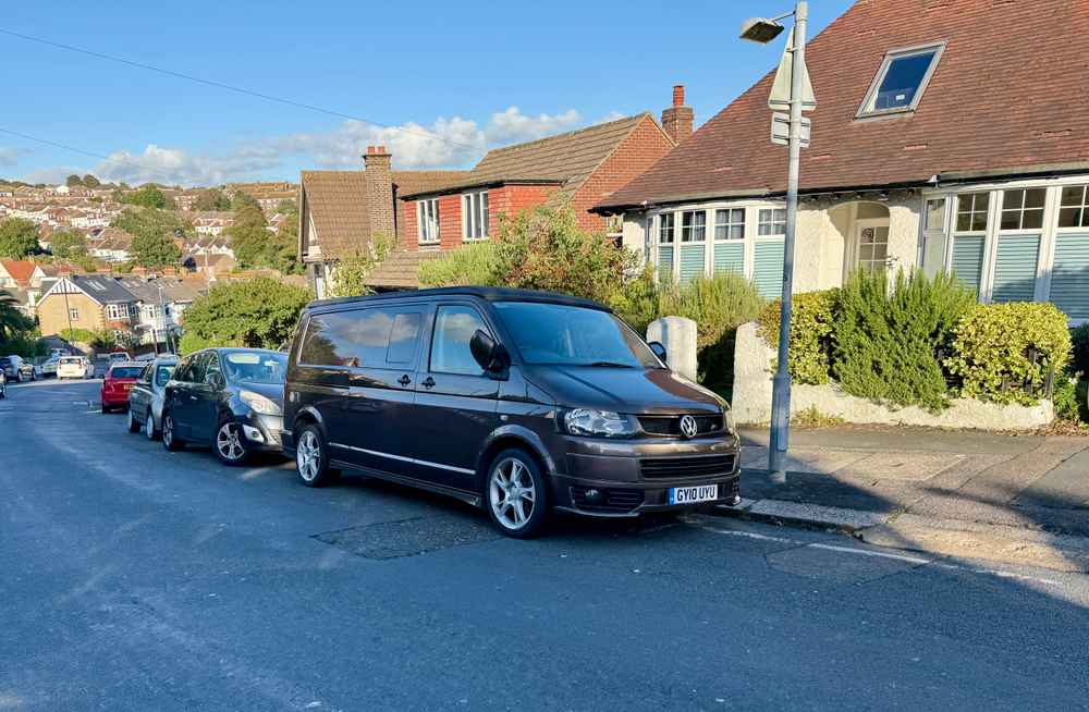 Photograph of GY10 UYU - a Brown Volkswagen Transporter camper van parked in Hollingdean by a non-resident. The sixth of seven photographs supplied by the residents of Hollingdean.