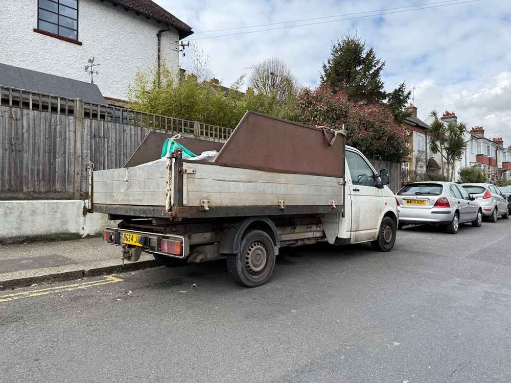 Photograph of BG54 JHU - a White Volkswagen T-Sporter parked in Hollingdean by a non-resident. The twenty-second of thirty-two photographs supplied by the residents of Hollingdean.