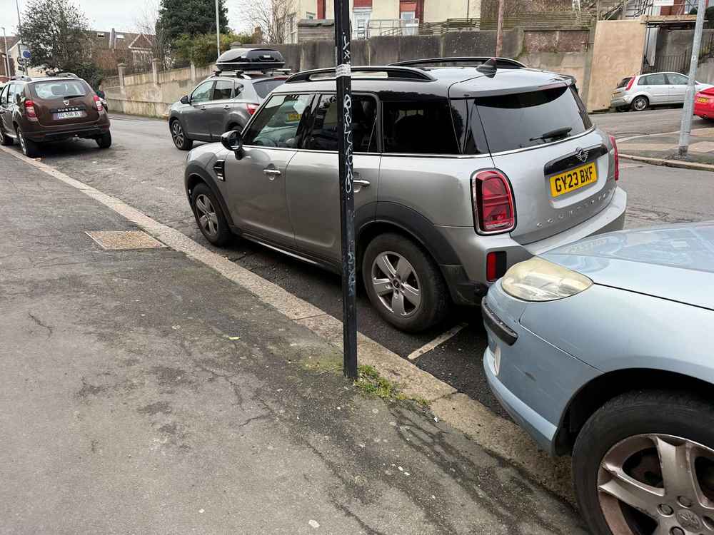 Photograph of GY23 BXF - a Grey Mini Countryman parked in Hollingdean by a non-resident who uses the local area as part of their Brighton commute. The twenty-second of thirty-three photographs supplied by the residents of Hollingdean.