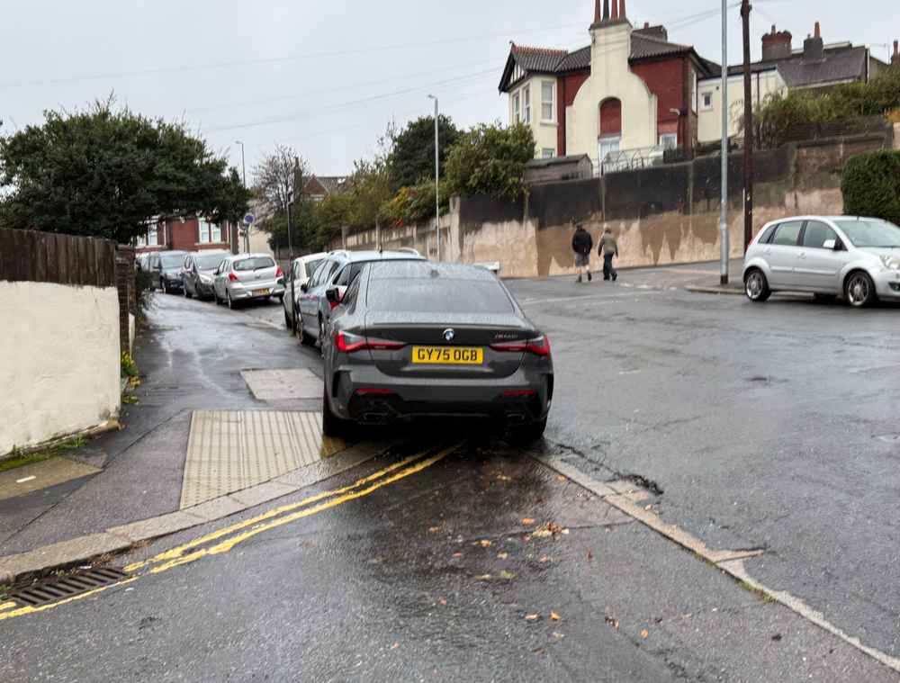 Photograph of GY75 OGB - a Grey BMW 4 Series parked in Hollingdean by a non-resident. 
