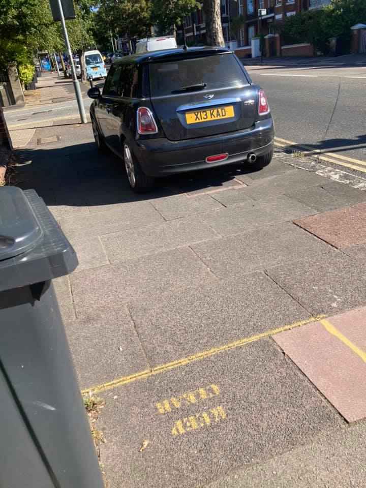 Photograph of X13 KAD - a Black Mini Cooper parked in Hollingdean by a non-resident. 