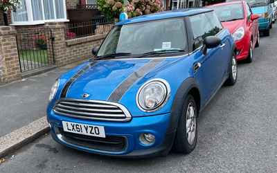 LX61 YZO, a Blue Mini Cooper parked in Hollingdean