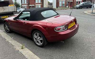 OY07 GFZ, a Red Mazda MX-5 parked in Hollingdean