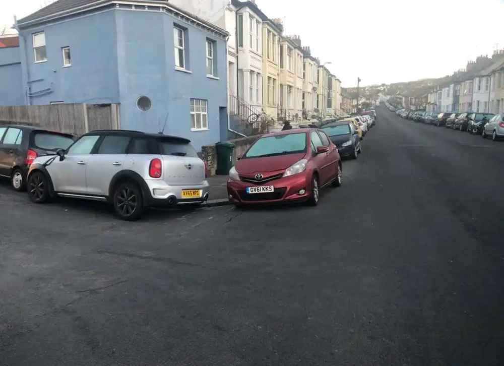 Photograph of AV65 WPD - a Silver Mini Countryman parked in Hollingdean by a non-resident.