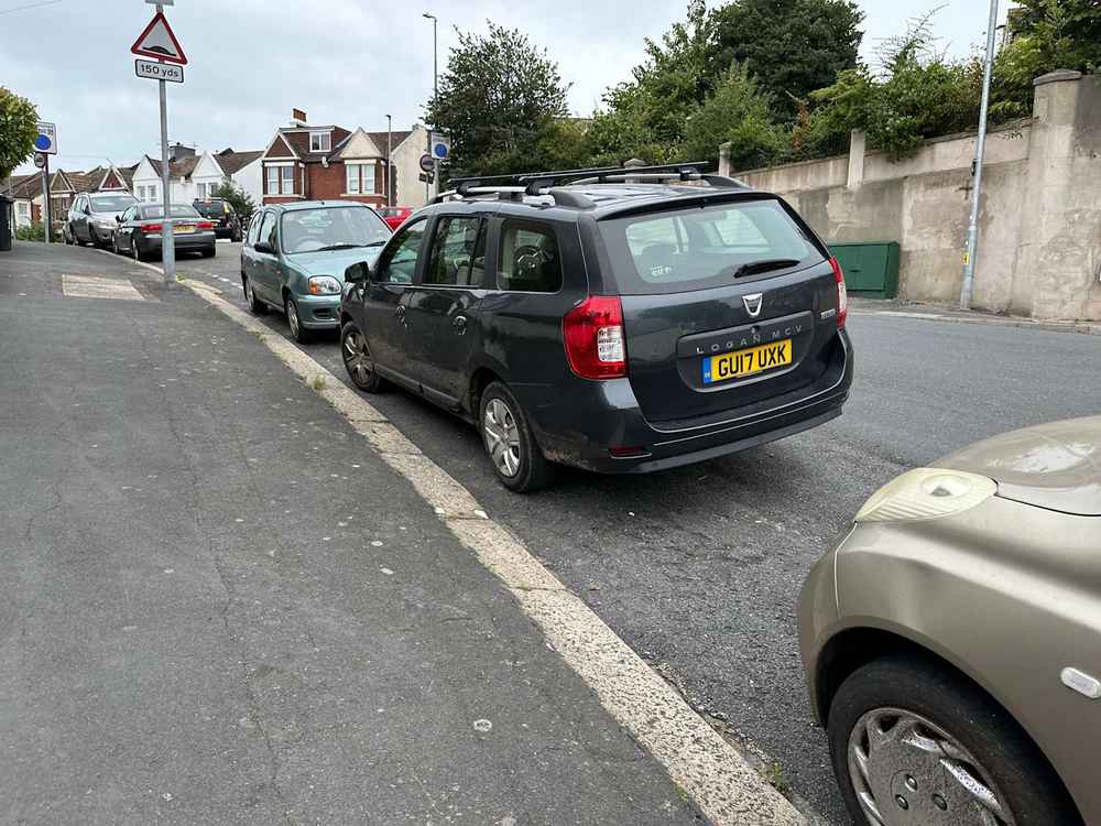 Photograph of GU17 UXK - a Grey Dacia Logan parked in Hollingdean by a non-resident. 