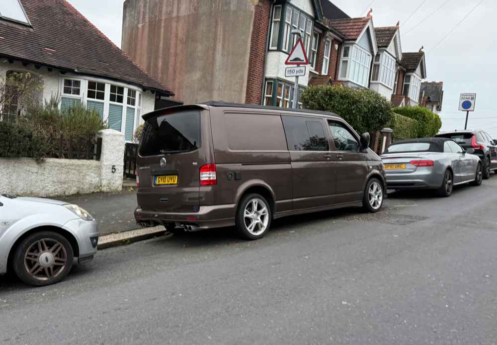 Photograph of GY10 UYU - a Brown Volkswagen Transporter camper van parked in Hollingdean by a non-resident. The seventh of seven photographs supplied by the residents of Hollingdean.