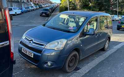 VU58 ZDS, a Blue Citroen Berlingo parked in Hollingdean