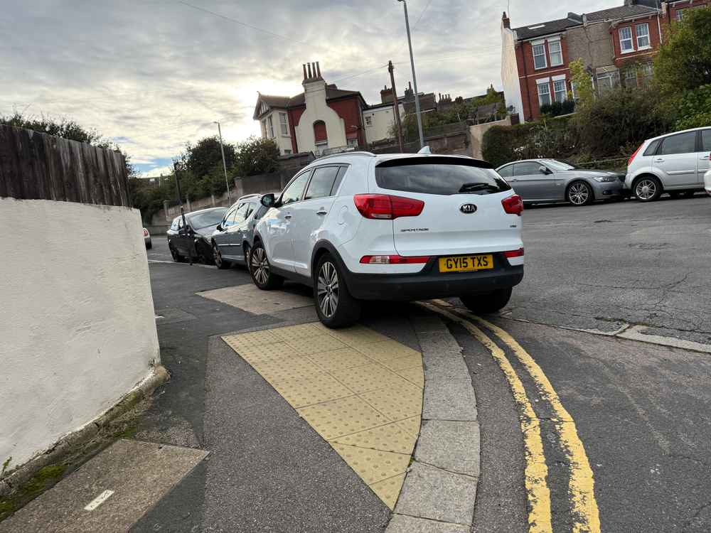 Photograph of GY15 TXS - a White Kia Sportage parked in Hollingdean by a non-resident. The second of two photographs supplied by the residents of Hollingdean.