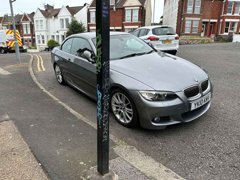 Photograph of YK10 KMV - a Silver BMW 3 Series parked in Hollingdean by a non-resident. The first of thirteen photographs supplied by the residents of Hollingdean.